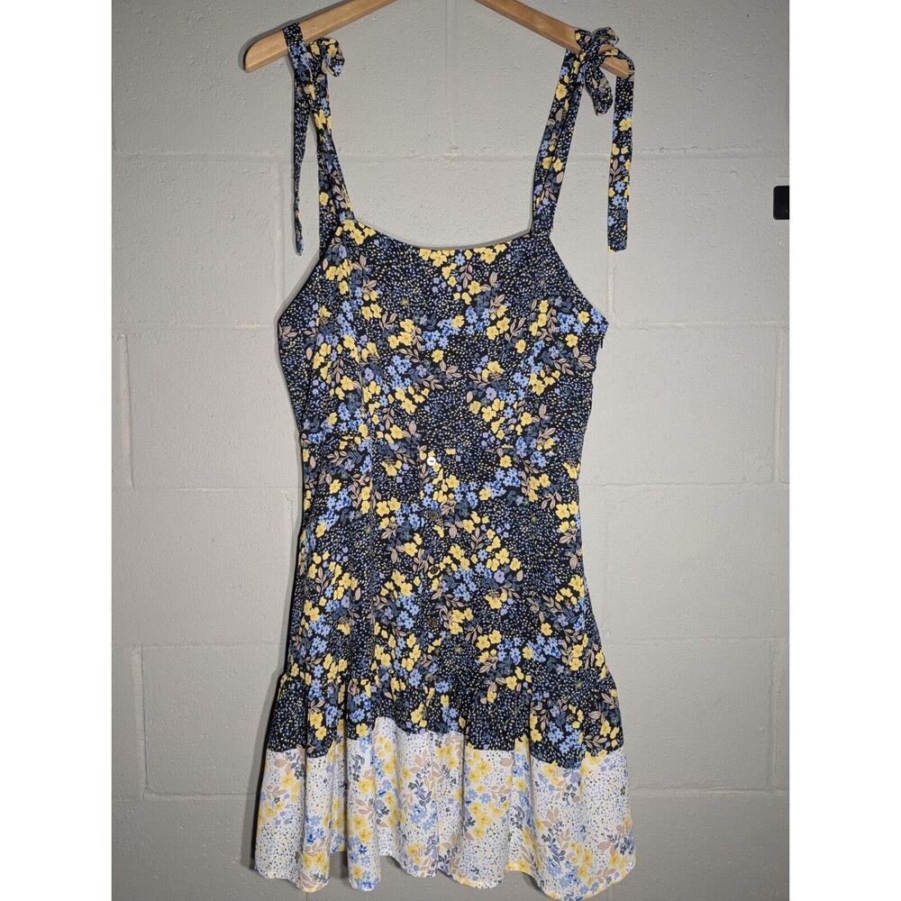 Francescas Jun & Ivy Womens Ditsy‎ Floral Smocked Sundress L Spaghetti strap NWT
